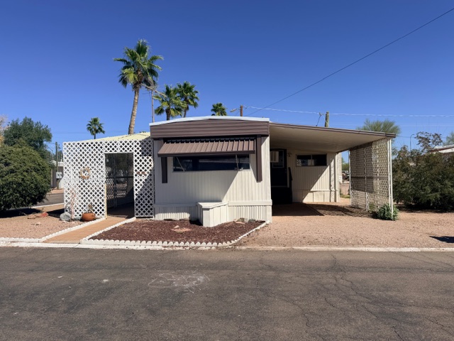 Mobile Home - photo 3