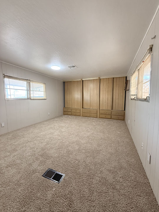 Mobile Home - photo 7