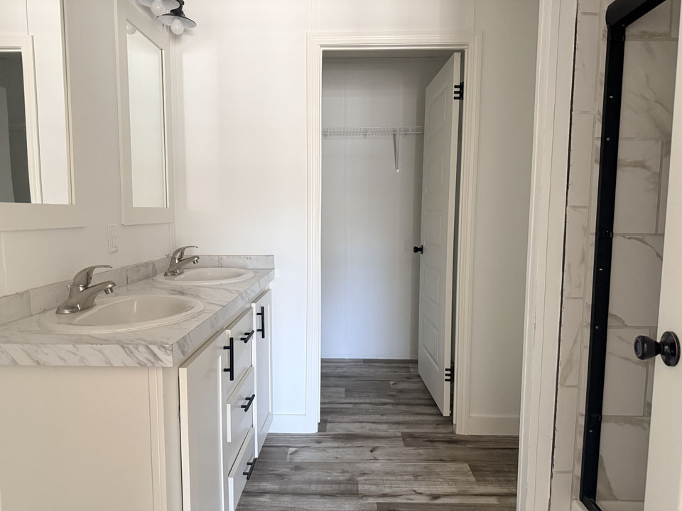 C-2483E-OAKS - photo 13